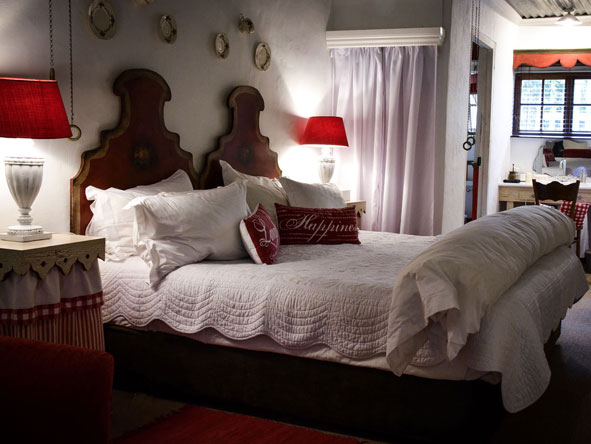 Romantics and traditionalists will enjoy the country-style decor and welcoming touches at Cleopatra's.
