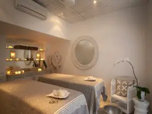 Disfrute de una escapada de spa como ninguna otra, con experiencias exclusivas como el Crystal Steam Room.
