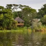 Las suites sobre pilotes del Chundukwa River Lodge salpican el río Zambeze.