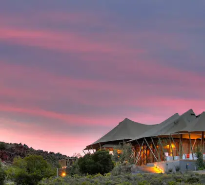 Exterior del Dwyka Lodge.
