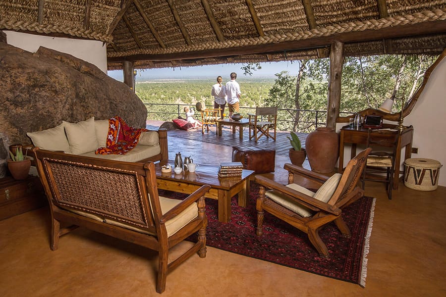 elsas_kopje_-_accommodation_-_family_cottage_-_living_room_csilverless-11
