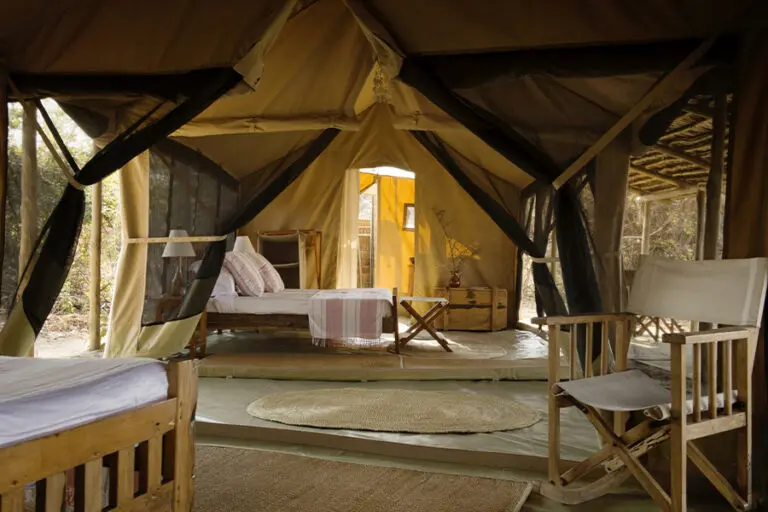 Dormitorio y sala de estar