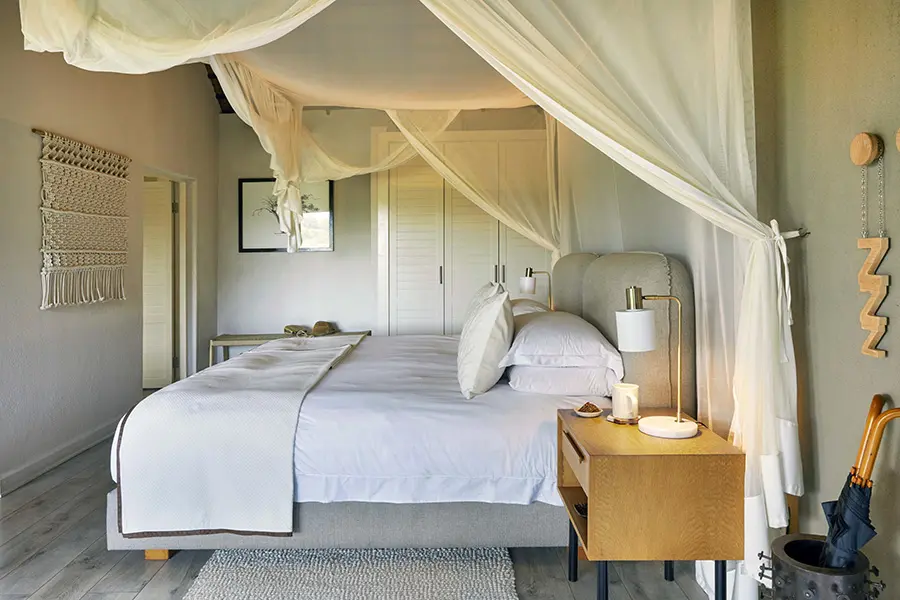lion_sands_river_lodge_luxury_room_11