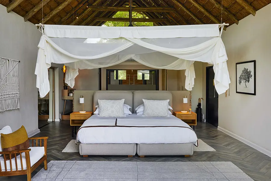 lion_sands_river_lodge_superior_luxury_suite_1