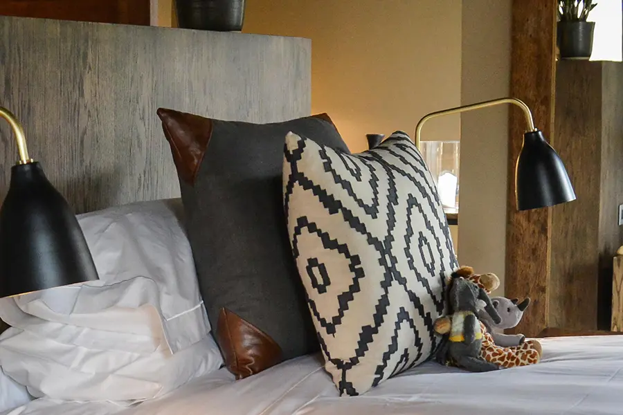lion_sands_tinga-lodge-hinkwenu_residence_kids_bedroom