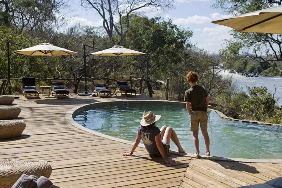 Swimming pool view from Mkulumadzi.