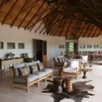 Disfrute de unas horas de relax en el salón abierto