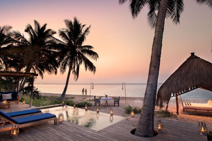 private-plunge-pool-at-andBeyond-benguerra-island-on-a-mozambique-luxury-beach-resort