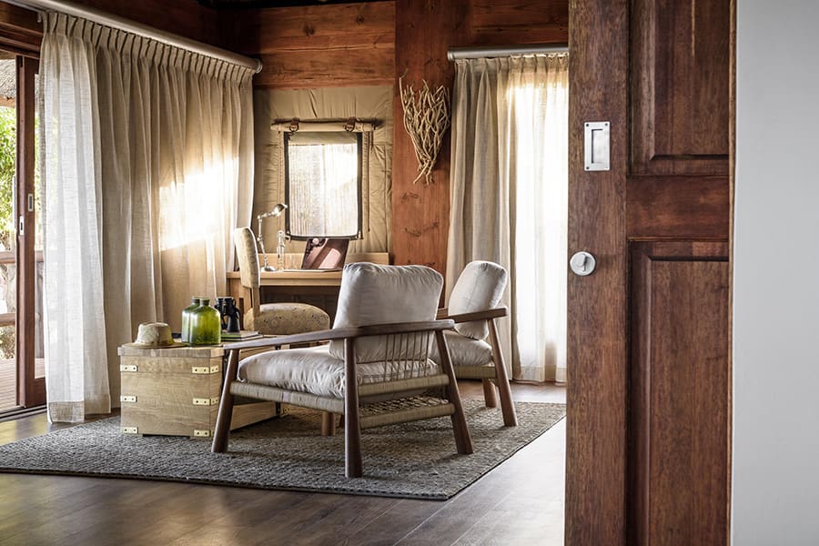 sanctuary_chiefs_camp_-_lounge1