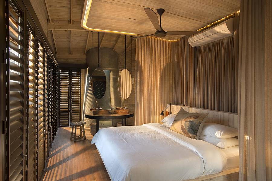 sandibe-okavango-safari-lodge-suite-interior