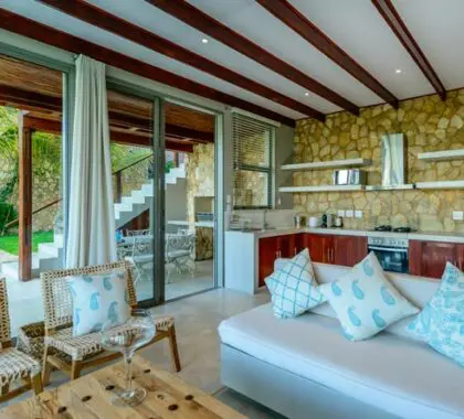 Equipped with a TV lounge and a kitchen, luxury suites are great for semi self-catering holidays.
