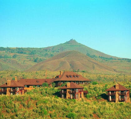 El Lodge está enclavado en las montañas, ofreciendo un entorno inmejorable.