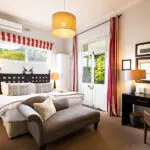 Una habitación superior.