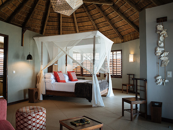 The luxurious air-conditioned villas provide guests with total privacy and ample space in which to rejuvenate and enjoy Mozambique's beach life.