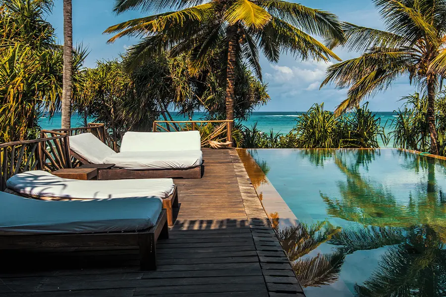 alfajiri_beach_villa-pool-and-beach