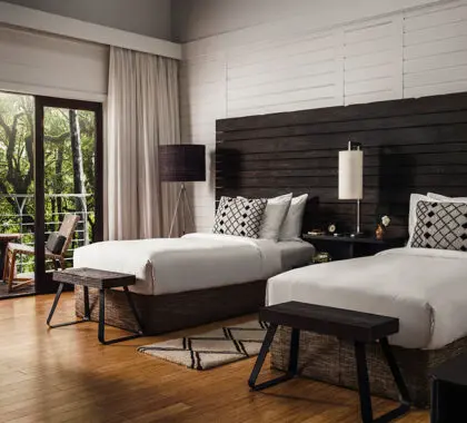 OneOnlyNyungweHouse-Dormitorio en planta baja-