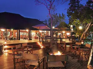 Cosy up next to the camp fire and sip on a beverage of your choice.
