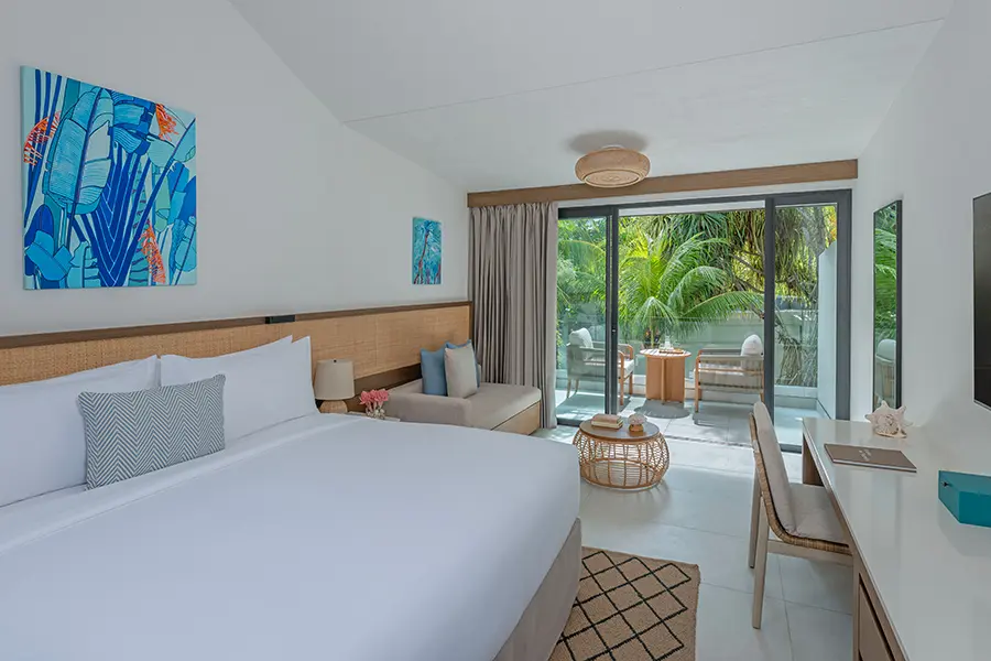 avani_plus_barbarons_seychelles_guest_room_garden_view_balcony_room_1-1