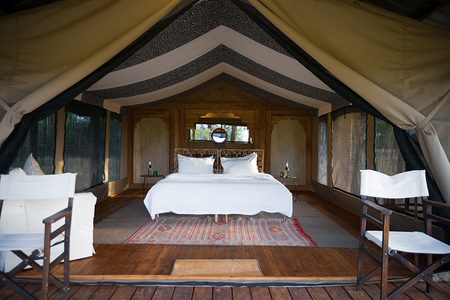 serians-serengeti-lamai-lamai_accommodation_bedroom_interior_4