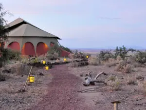 Shu’Mata is a secluded camp of luxurious Hemingway-style tents set on a leopard hill.