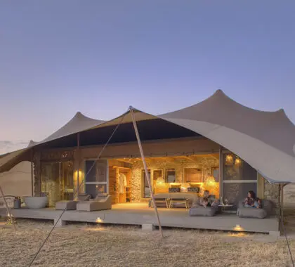 Namiri-Plains-Tent-exterior