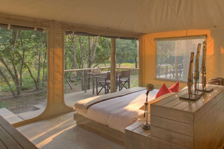 Tiendas superiores en el Kichwa Tembo Tented Camp.
