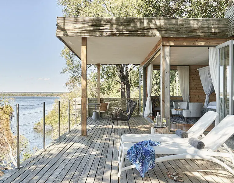 Disfrute del sol en la terraza.