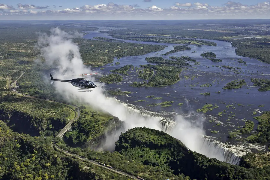 Helicopter flight over Victoria Falls | Go2Africa