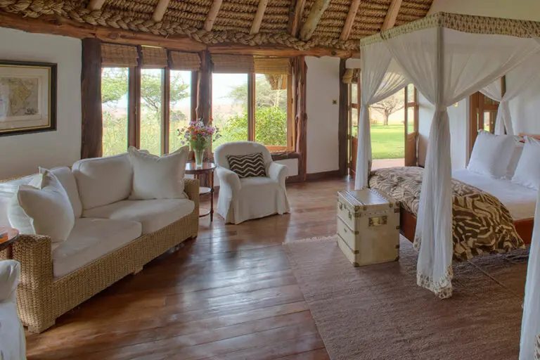 Interior de su suite en Kirafu House.