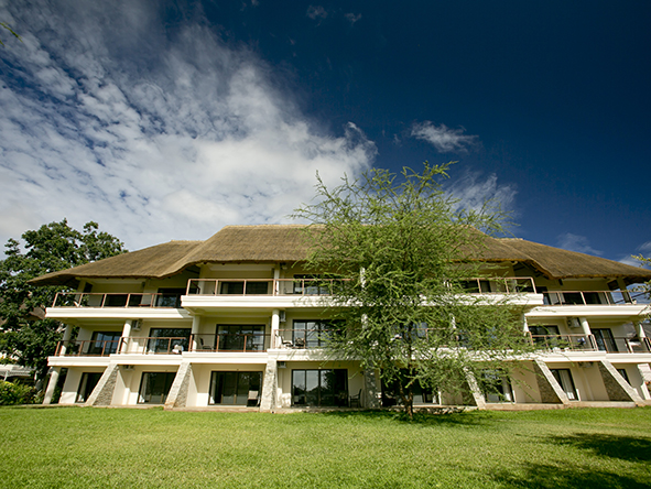 Ilala Lodge is situated  within walking distance of the spectacular Victoria Falls.
