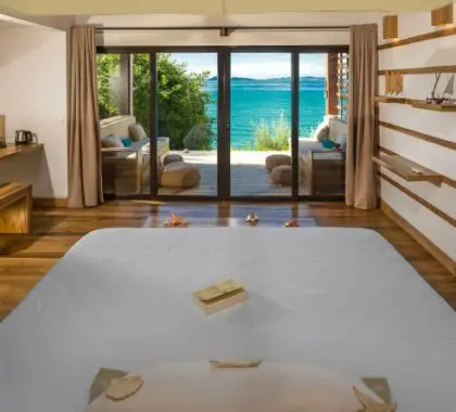 Wake up to enchanting Indian Ocean views.