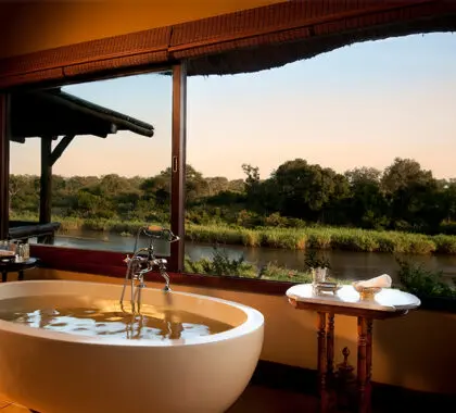 Las vistas desde la bañera del Narina Lodge.