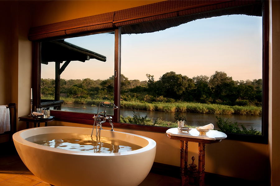 The view from your bathtub at Narina Lodge.