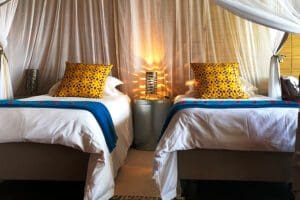 Friends and family can unwind in one double en suite room.