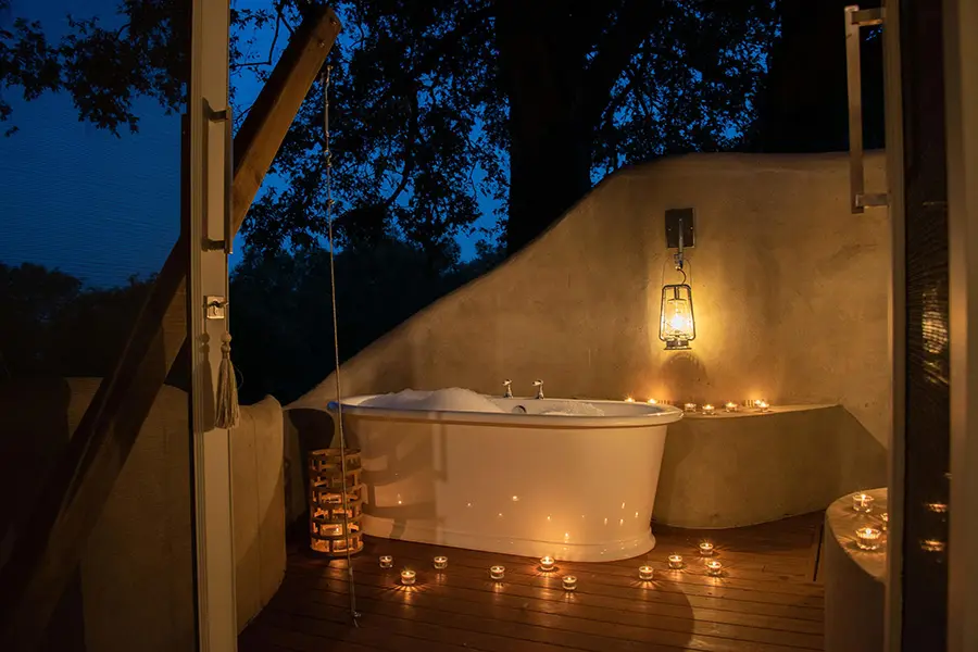 mpala-jena-camp-great-plains-safaris-zimbabwe-zambezi-np-vic-falls-suite5