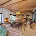 Contemporary yet cosy design | RockFig Safari Lodge