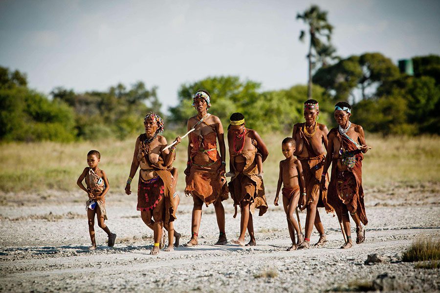 Meet the local San people, Kalahari Desert, Botswana | Go2Africa
