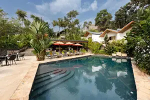 The swimming pool at Hemingways Retreat Kigali.