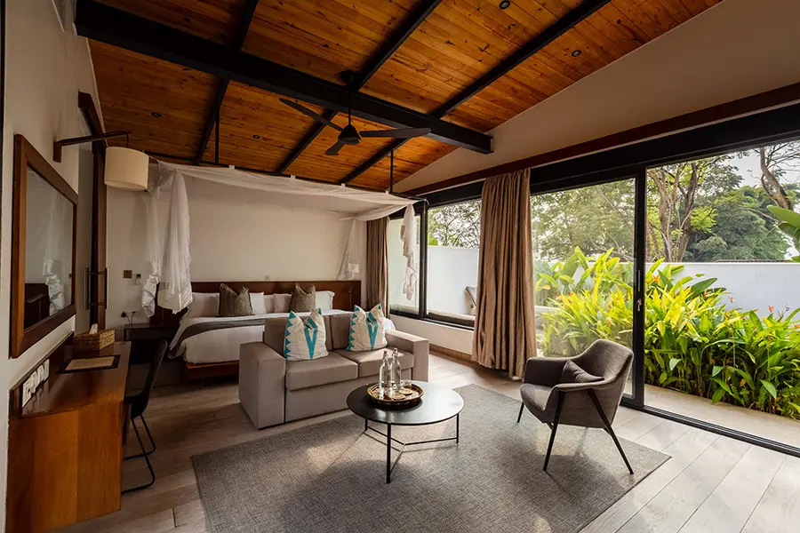 hemingways-retreat-kigali-luxury-pool-villa-interior-2