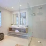 Baño en suite.