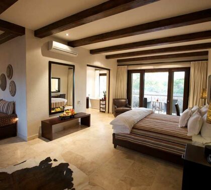 The family spa suite.