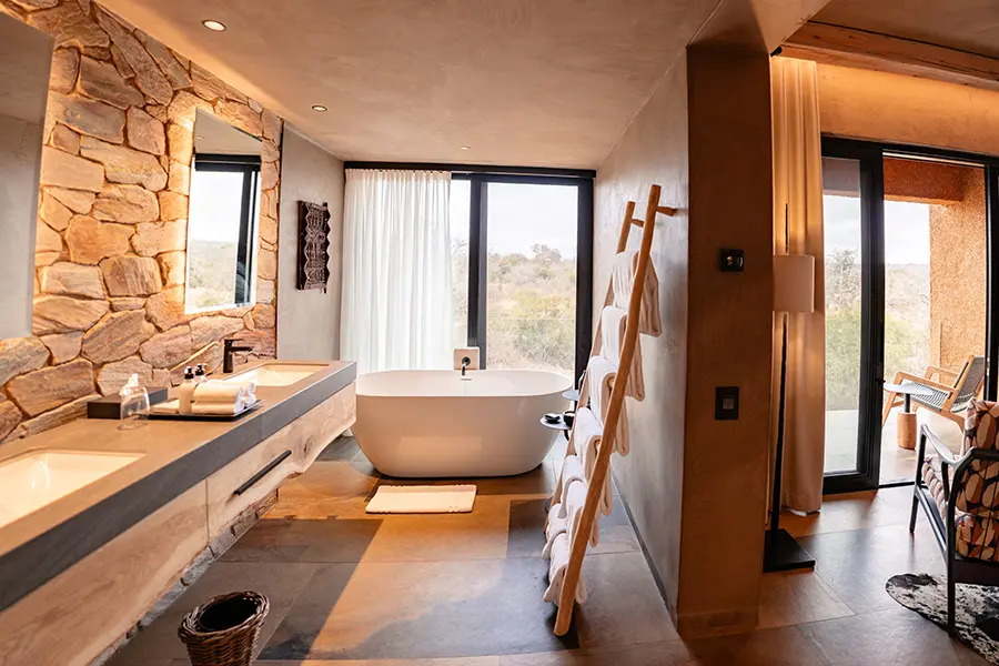 kapama-river-lodgeleadwood-suites-bathroom