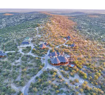 El Etosha Mountain Lodge está situado en la reserva privada de Etosha Heights.