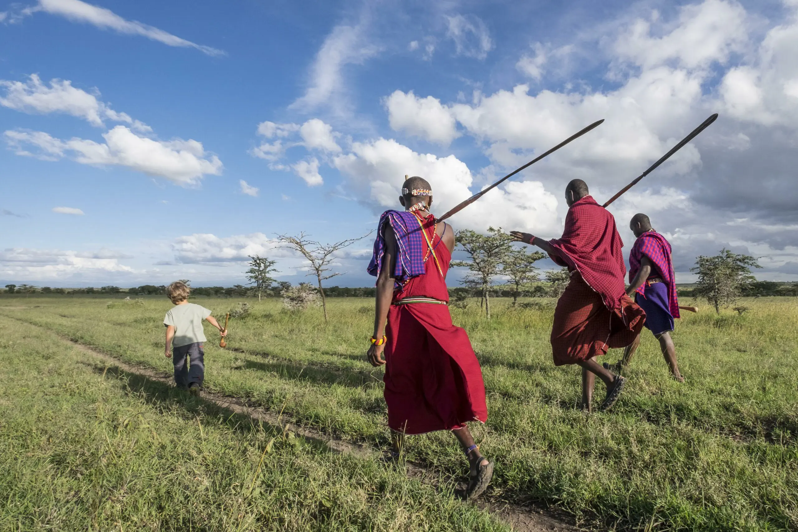 Paseo por la sabana con masai.