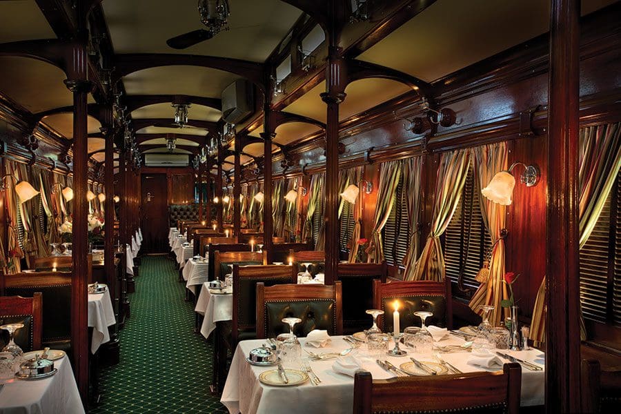 Cena a bordo de Rovos Rail.
