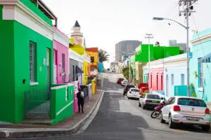 Explore las coloridas calles de Bo-Kaap | Go2Africa
