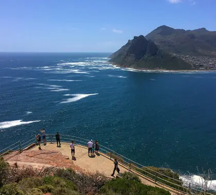 Un mirador a lo largo del pintoresco camino de Chapman's Peak.
