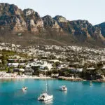 La mezcla de ciudad, costa y montaña de Ciudad del Cabo es el complemento perfecto para un safari.
