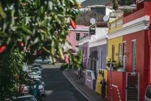 Explore el histórico y colorido Bo-Kaap.