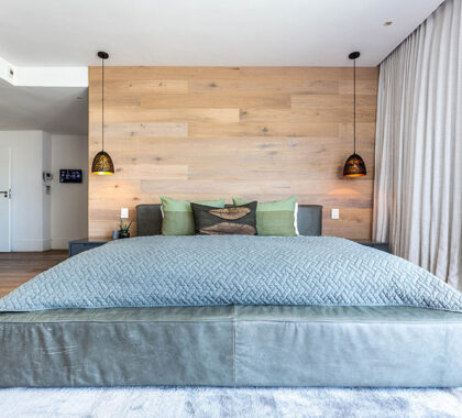 Villa-Normandie_Main-Bedroom-2